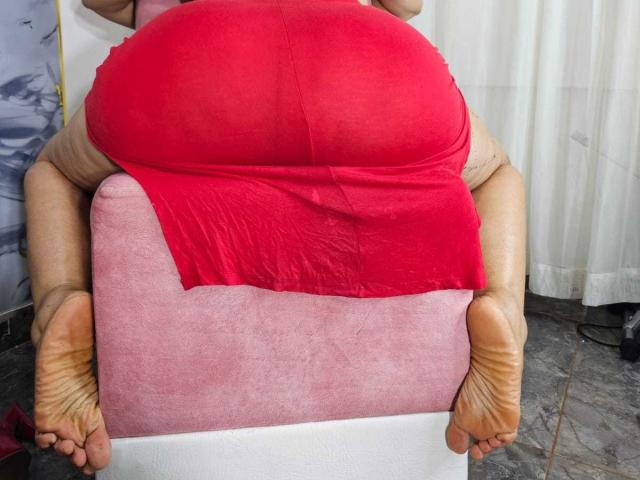 NaomyHott69 - Live porn &amp; sex cam - 29372687