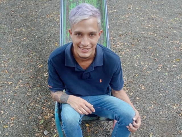 AlejoyMaria - Sexe cam en vivo - 29377412