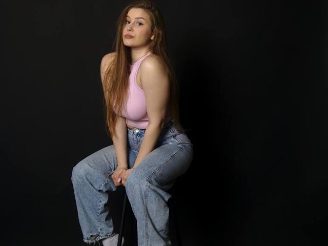 CameliaKorman - Live porn &amp; sex cam - 29379986