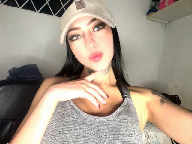 LunaBaster - Live porn &amp; sex cam - 29380214