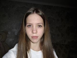 Watch  KarenPortal live on XLoveCam