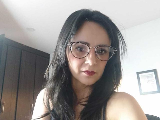 JulianaBulx - Live porn &amp; sex cam - 29381732