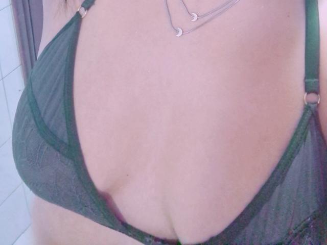 RoxanneHan - Sexe cam en vivo - 29381825