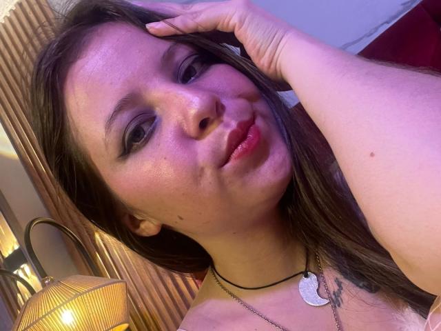 GraceRedMiller - Live sexe cam - 29383442