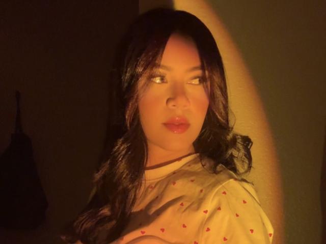 Yuliannyw - Camera khiêu dâm &amp; quyến rũ trực tiếp - 29388176