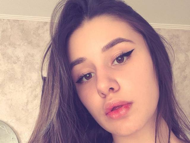 WavaBlauman - Live porn &amp; sex cam - 29388347