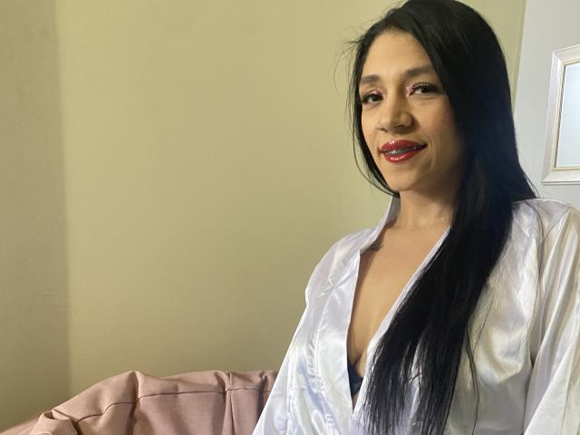 HoneyEvanss - Live porn &amp; sex cam - 29392295