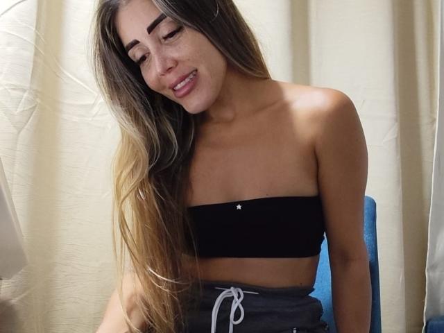 AndreaaHot - Live porn &amp; sex cam - 29392475