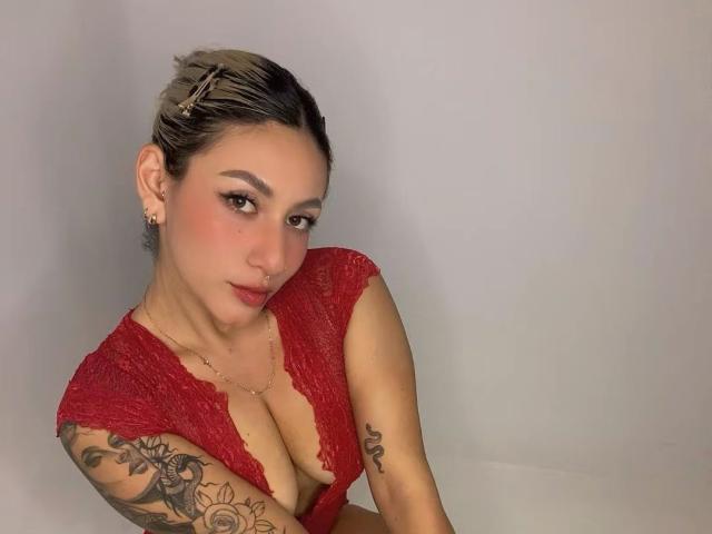 EmilyRobertts - Sexe cam en vivo - 29393741