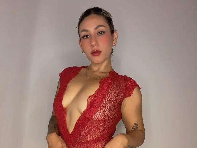 EmilyRobertts - Live porn &amp; sex cam - 29393750
