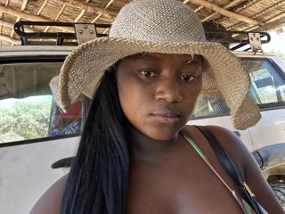 Watch  PassionFrutz live on XLoveCam