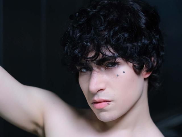 DemonFox - Live sex cam - 29399252