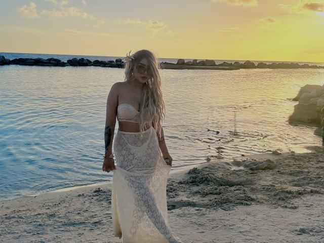 VictoriiaGrey - Live porn &amp; sex cam - 29403098