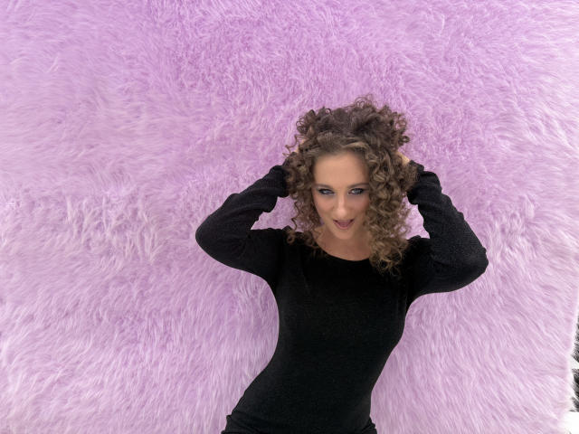 MichelleHotX69 - Sexe cam en vivo - 29409698