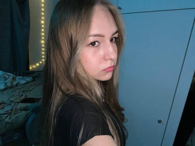 NenitaTraino - Sexe cam en vivo - 29411798