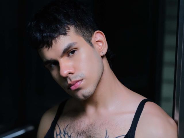 DerekVoss - Live sex cam - 29411927