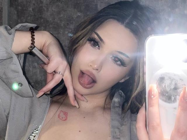 LaylaMantsch - Live porn &amp; sex cam - 29412077