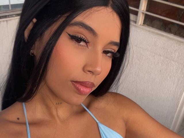 BarelyLegel - Live porn &amp; sex cam - 29413292