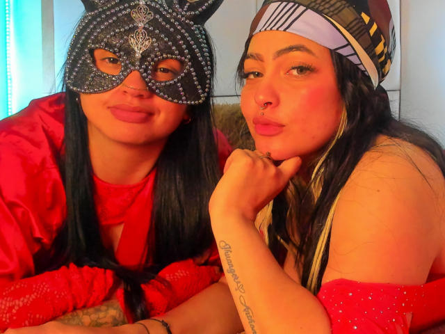 AgathaAndAtenea - Live sexe cam - 29421734