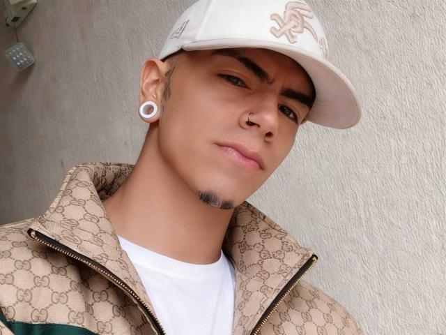 ThiagoSmithy - Sexe cam en vivo - 29424737