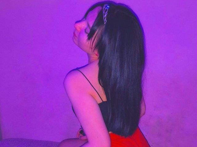 MertieDasinger - Live porn &amp; sex cam - 29428103