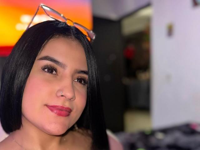 AmaraDeluxe - Live porn &amp; sex cam - 29429705