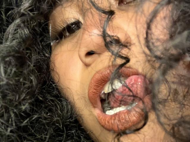 SophieSonyas - Live porn &amp; sex cam - 29430305