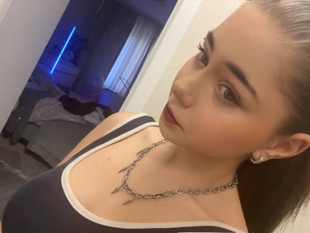 JaninaVidrio - Sexe cam en vivo - 29435156