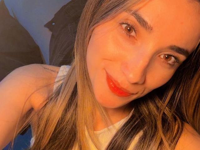 AdharaCooperr - Live sex cam - 29437358