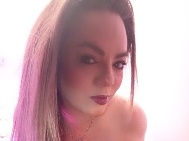 AvaMia - Live porn &amp; sex cam - 29438708