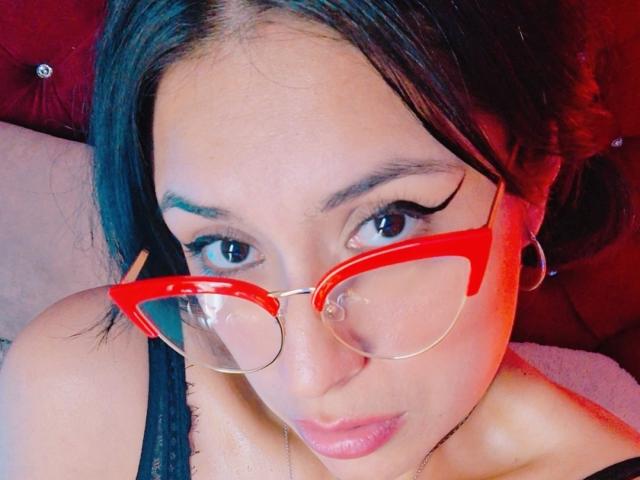 RoxanneHan - Live sex cam - 29439263