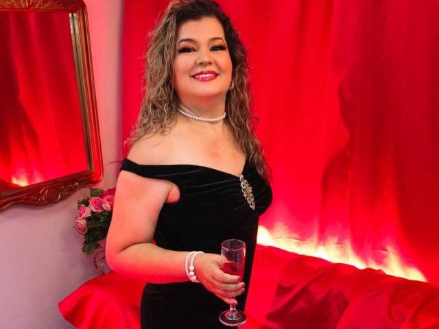 AdrianaPrettie - сексуальная веб-камера в реальном времени - 29443361