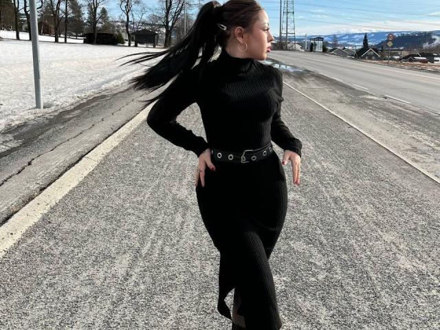 SinfulKitty - Live porn &amp; sex cam - 29445659