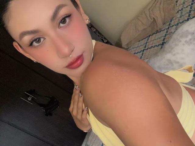 EmilyRobertts - Sexe cam en vivo - 29449508