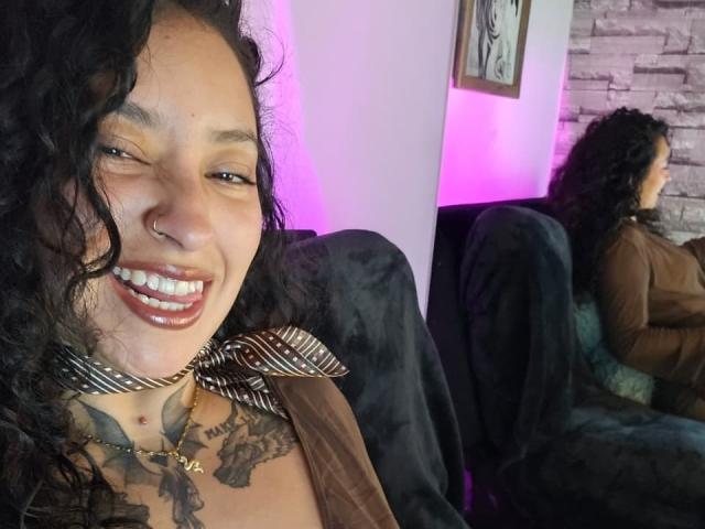 CarmilleZlata - Live porn &amp; sex cam - 29453618