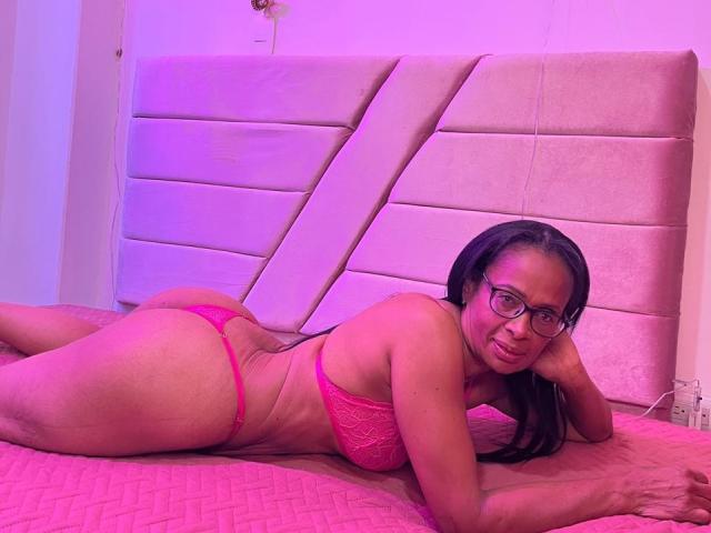 AfricaDLuxe - Sexe cam en vivo - 29456360
