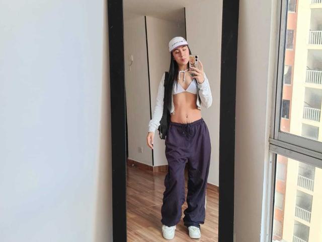 ChloeXk - Live porn &amp; sex cam - 29458514