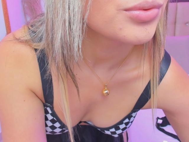 SashaPolet - Live porn &amp; sex cam - 29459372
