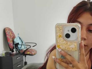 Watch CamiVega Live on XLoveCam