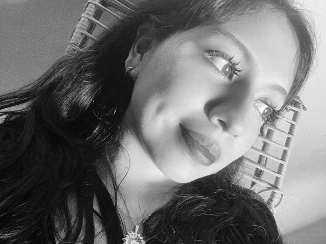 ZoeRedds - Live sex cam - 29462096