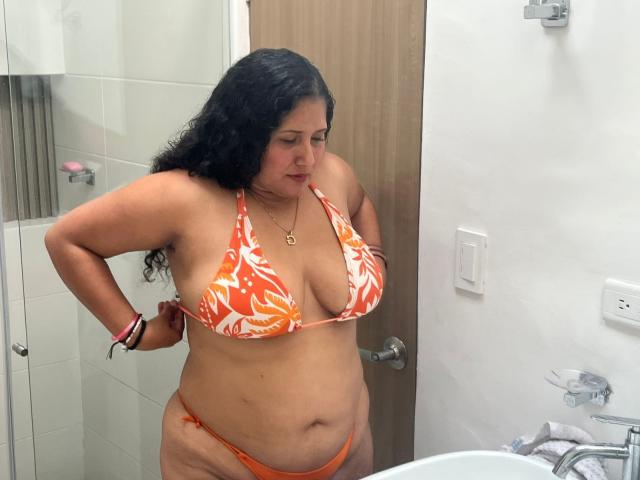 GenesisMontenegro - Live porn &amp; sex cam - 29479916
