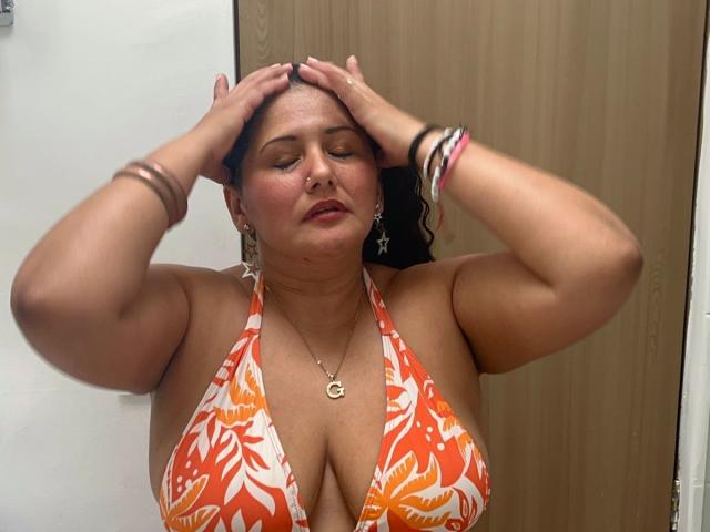 GenesisMontenegro - Live porn &amp; sex cam - 29479919