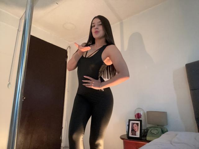 EmmaLombardi - Live porn &amp; sex cam - 29486726