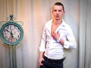 HotLuke - Live cam hard with this shaved sexual organ Homosexuals 