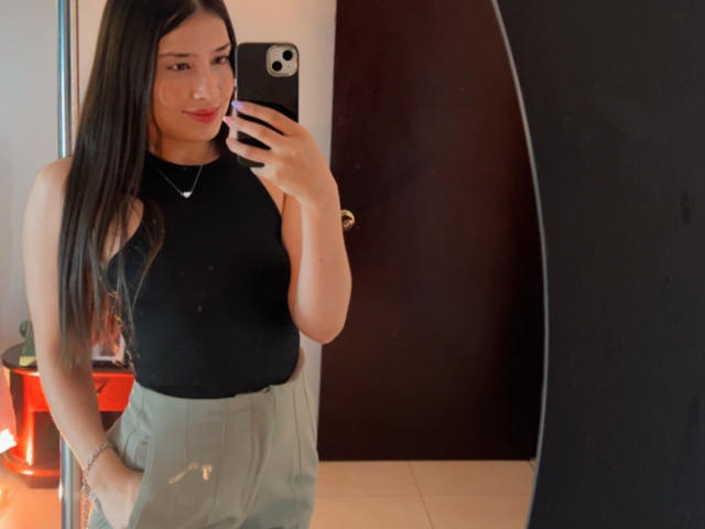 EmmaLombardi - Sexe cam en vivo - 29491988