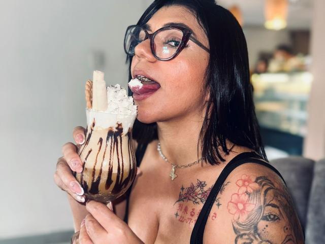 ValeryPierce - Live porn &amp; sex cam - 29493386