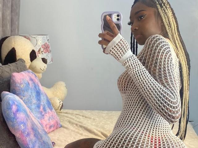 MilanCartier - Live porn &amp; sex cam - 29493884