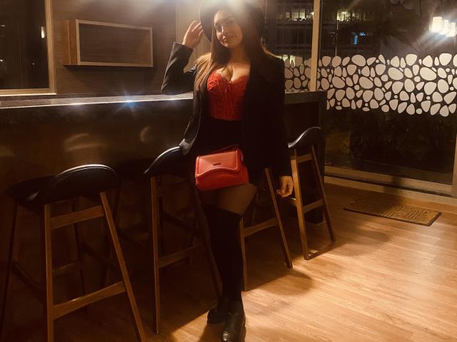 GalaMalkova - Élő pornó és szexkamera - 29495330