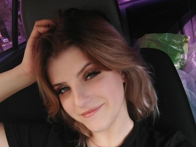 CoralieVonschriltz - Live porn &amp; sex cam - 29495423
