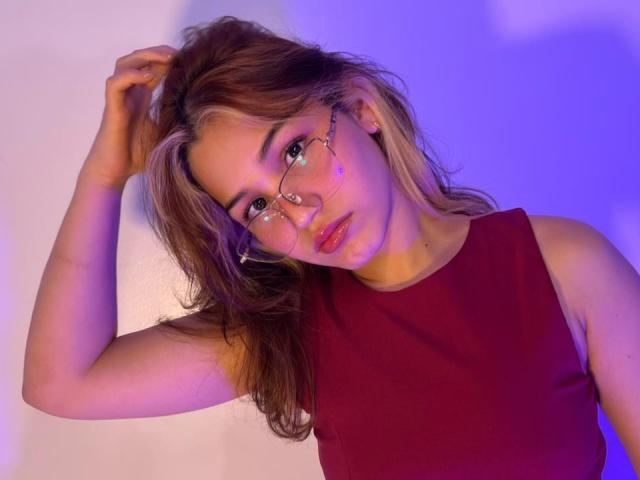 ElodieGardner - сексуальная веб-камера в реальном времени - 29495858